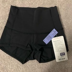 Lululemon Wonder 2” spandex